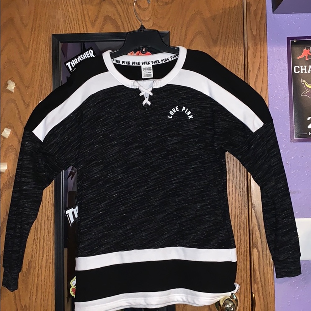 PINK VS hockey style pullover